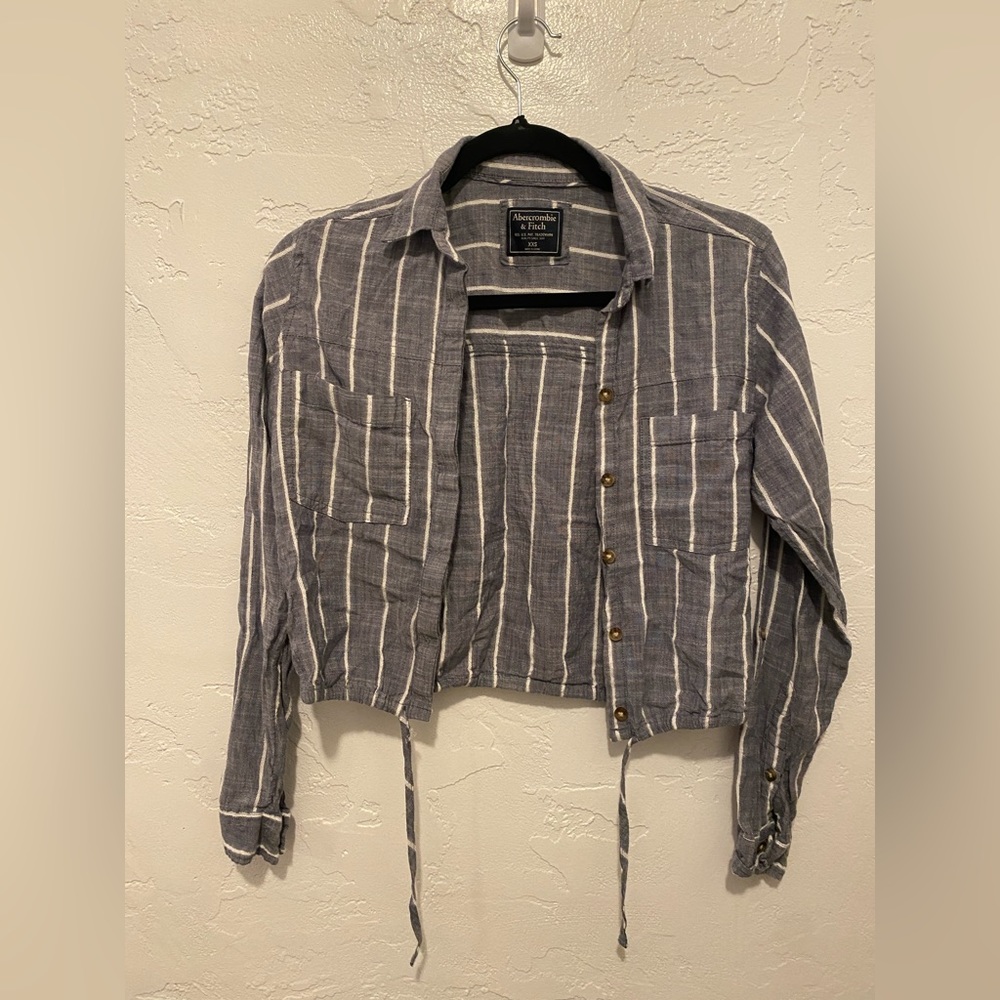 A&F Long Sleeve Crop Button Up With Cinch Waist - image 1